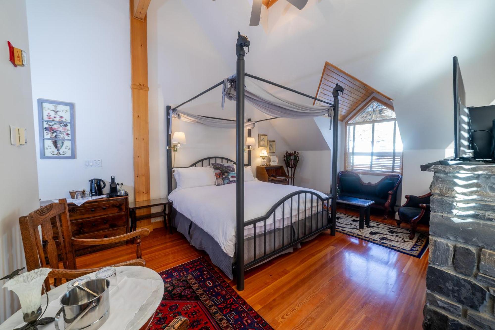 Beaujolais Boutique B&B At Thea'S House Banff Luaran gambar